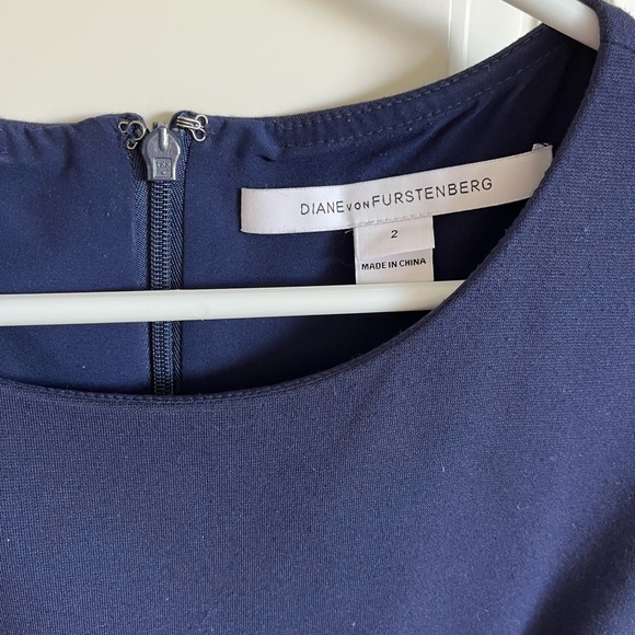 Almost new Diane VF classic. I wore it 2-3 times. It is fully lined. - Picture 4 of 5